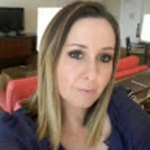 Meet your Posher, Aline